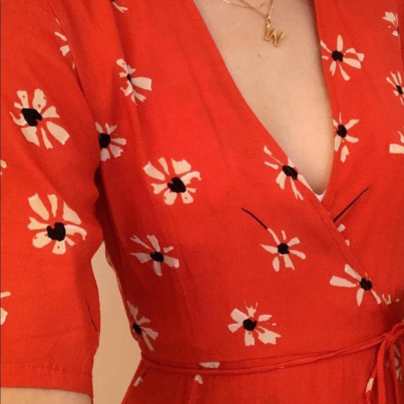 faithfull the brand wrap dress size small- worn once - Picture 2 of 2